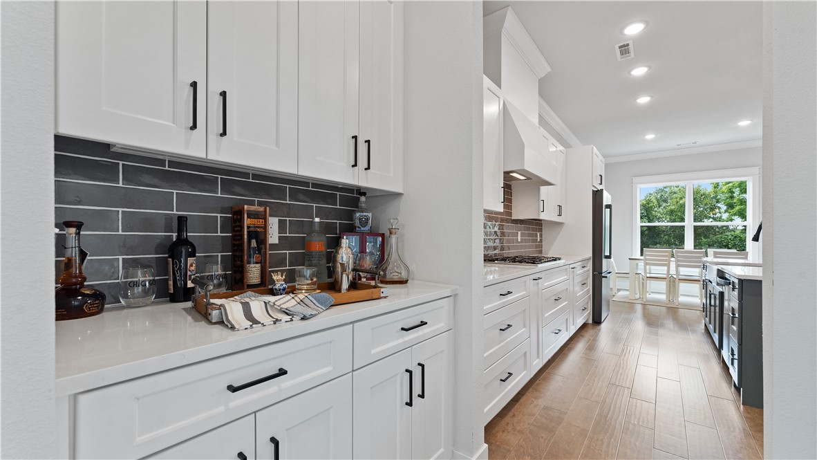 Angel Falls - Residential