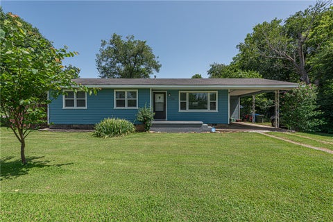 Photo of 3016 W Mount Comfort Road, Fayetteville, AR 72704 (MLS # 1353710)