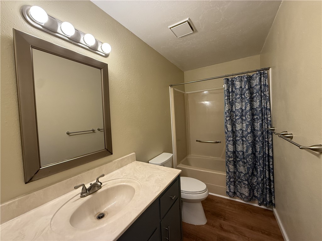 Prairie Oaks II Phase II - Residential Lease