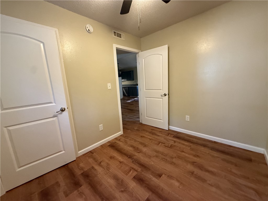 Prairie Oaks II Phase II - Residential Lease