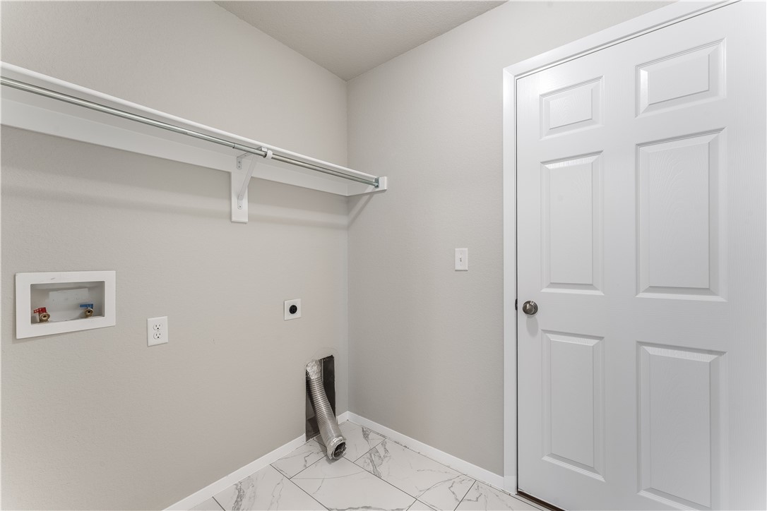 Kerelaw Castle Bentonville - Residential