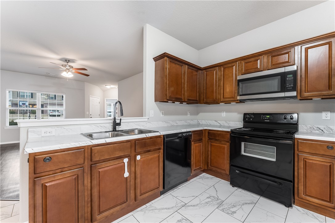 Kerelaw Castle Bentonville - Residential
