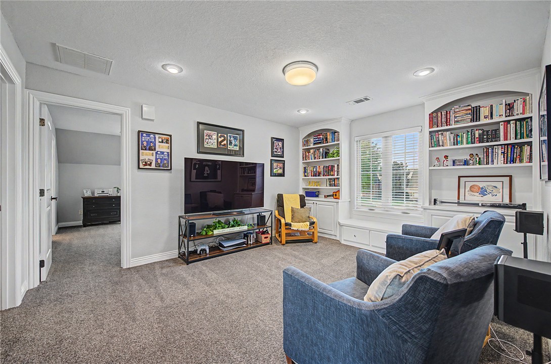 Cross Creek - Residential