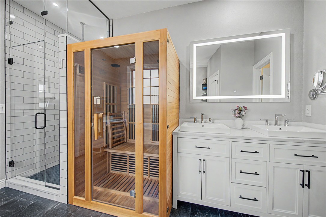 Cross Creek - Residential