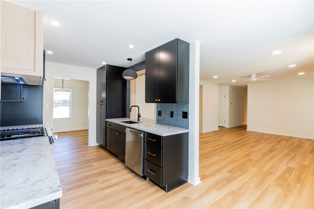Oaks Manor Sub - Residential