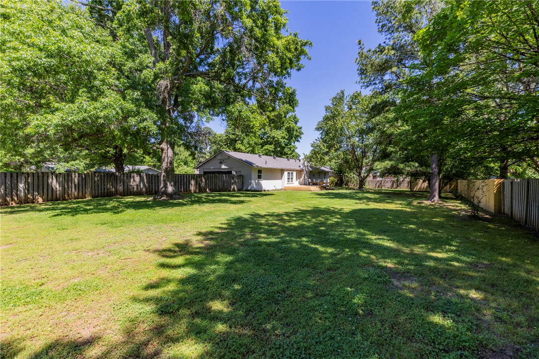 Oaks Manor Sub - Residential
