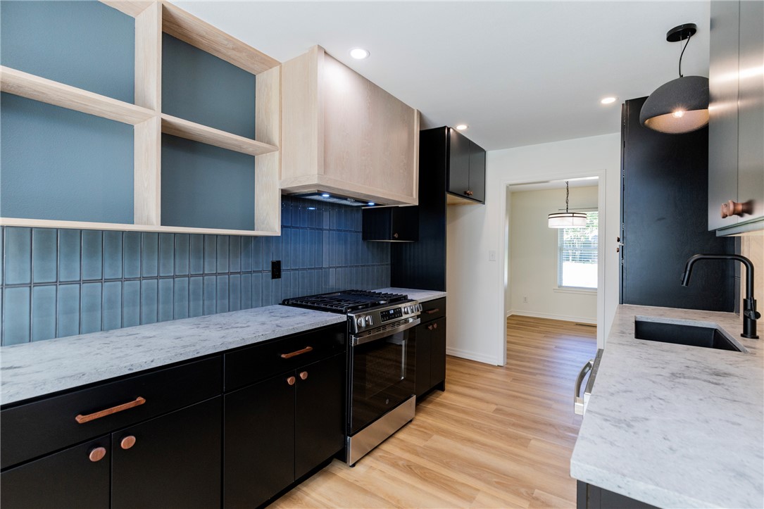 Oaks Manor Sub - Residential