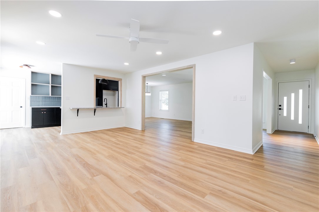 Oaks Manor Sub - Residential