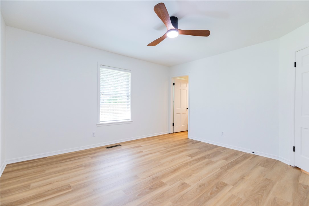 Oaks Manor Sub - Residential