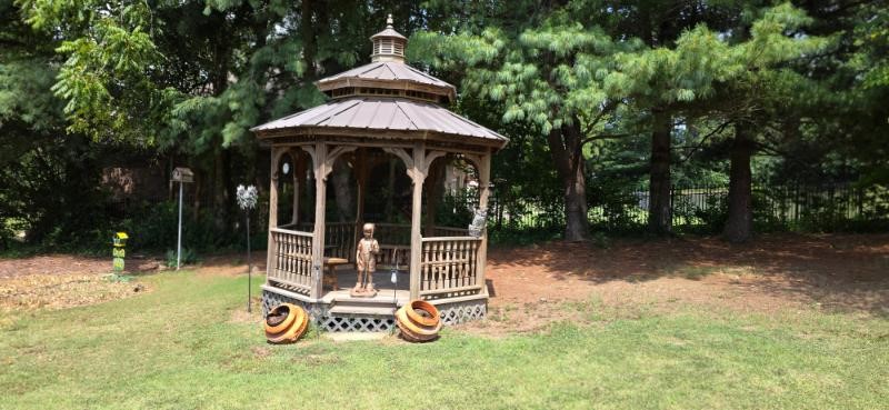 Caseys Playground - Residential