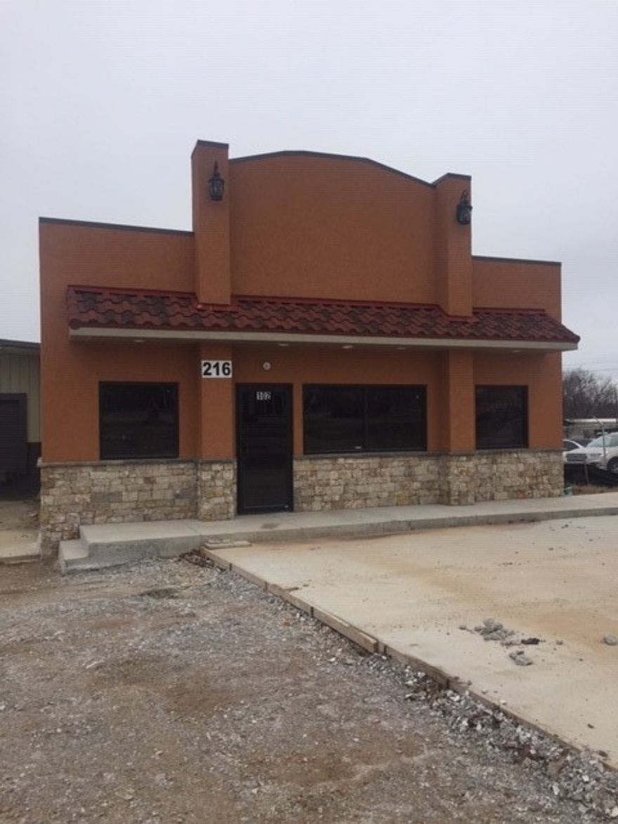 A clean, renovated, 5,000 SF building with 3,000 SF of retail/wholesale/office and 2,000 SF of warehouse with truck dock and delivery dock.  High visibility, central location and easy access to I-49.