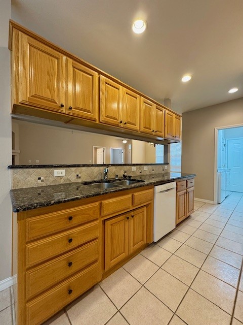 Tanyard Creek Courts Blk 3 Bvv - Residential Lease