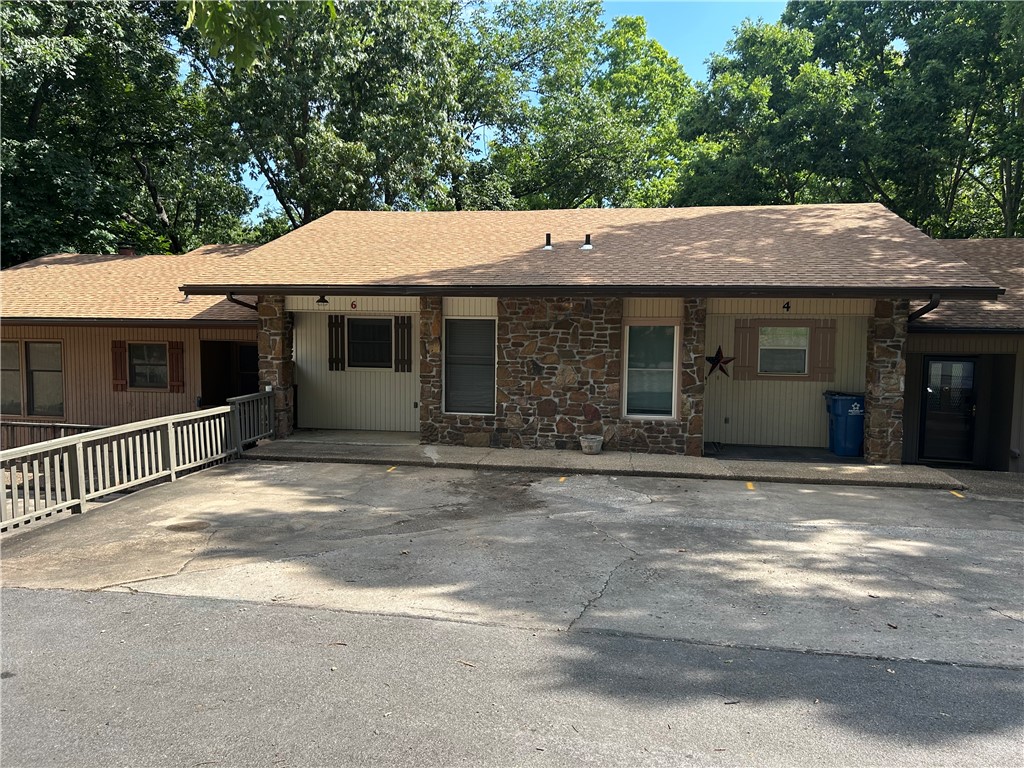 Photo 1 of 11 — 6 William Lane, Bella Vista, AR 72715