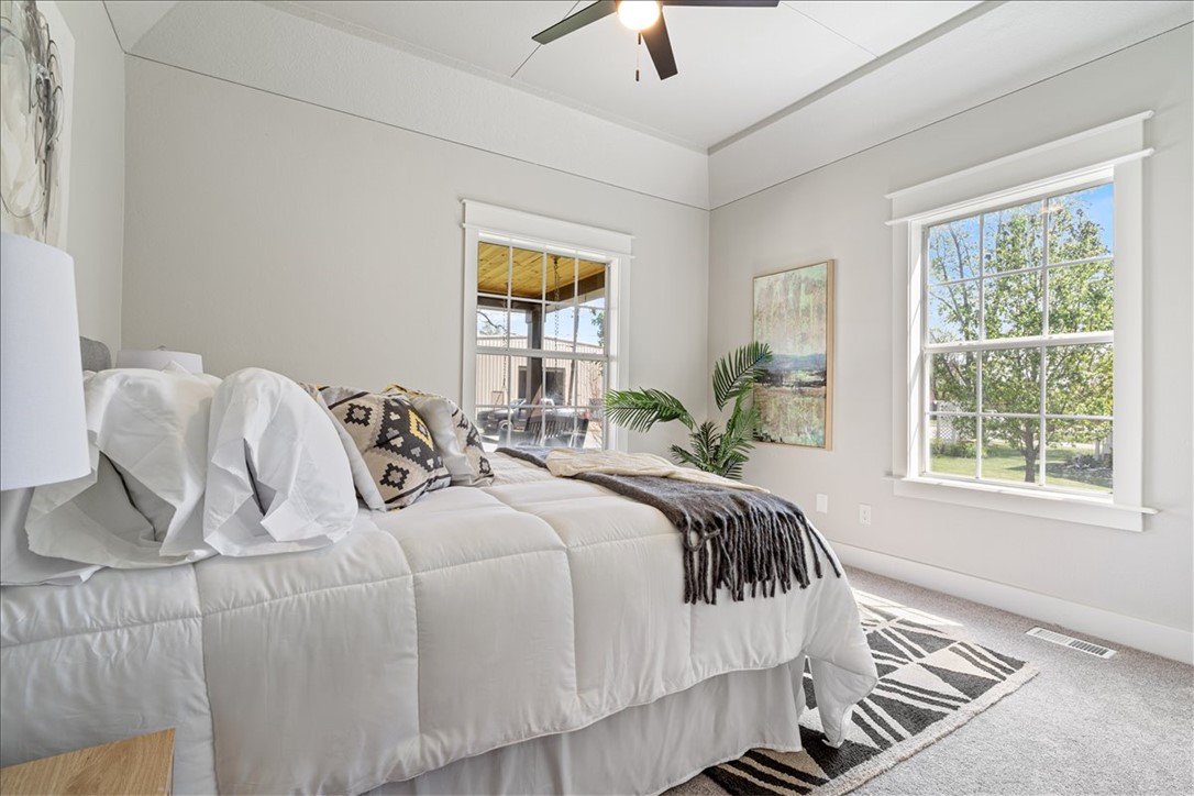 McGaugheys Orchard Add Rogers - Residential