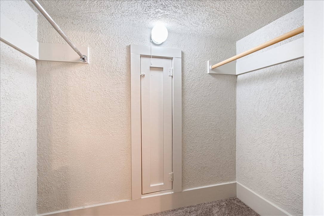 McGaugheys Orchard Add Rogers - Residential