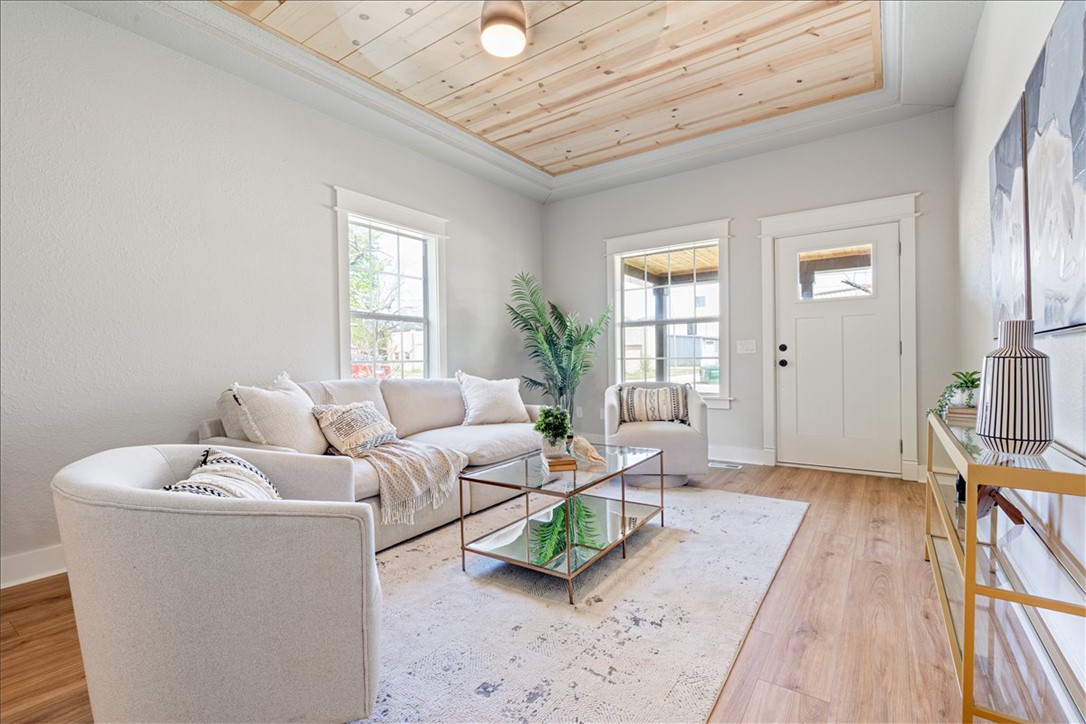 McGaugheys Orchard Add Rogers - Residential