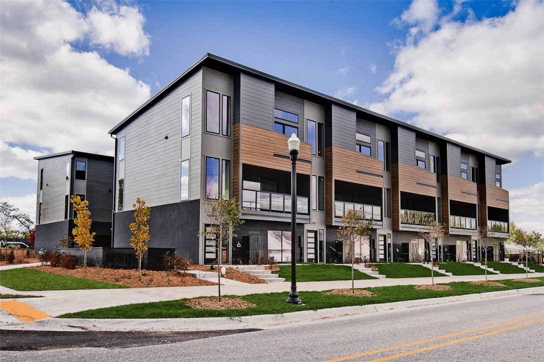 District 9/A - Residential Lease