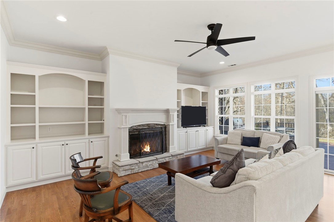 Shadow Valley Ph 1 Rogers - Residential