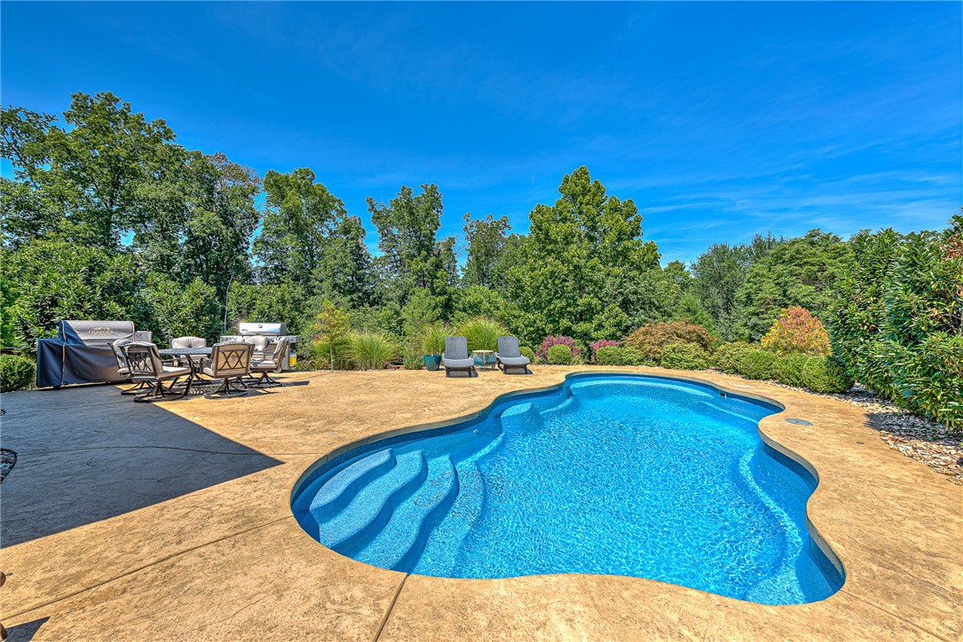 Amber Ridge at Woods Creek - Residential