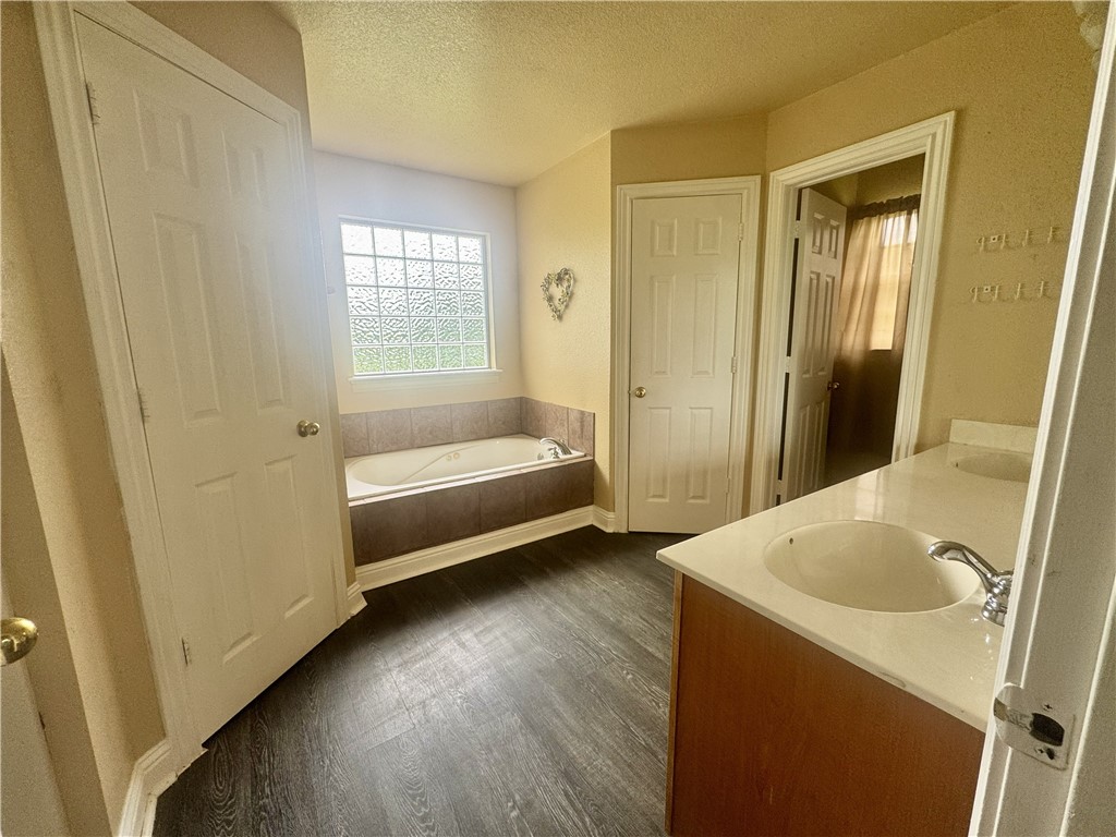 Paradise Acres - Residential