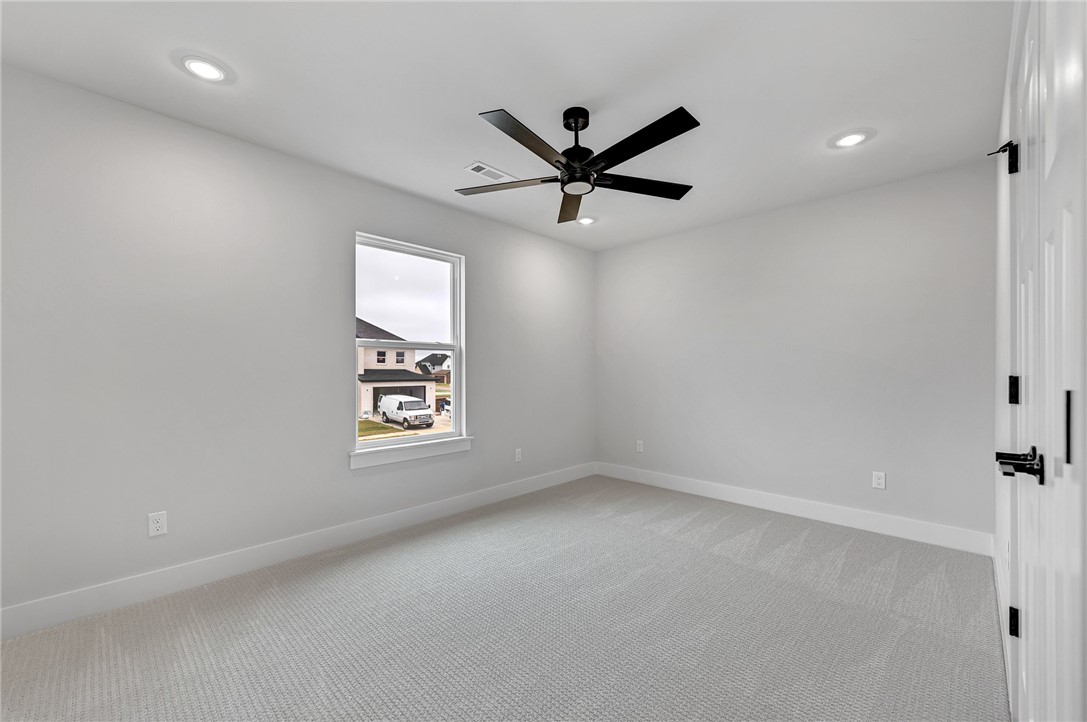 Paradise Park - Residential Lease