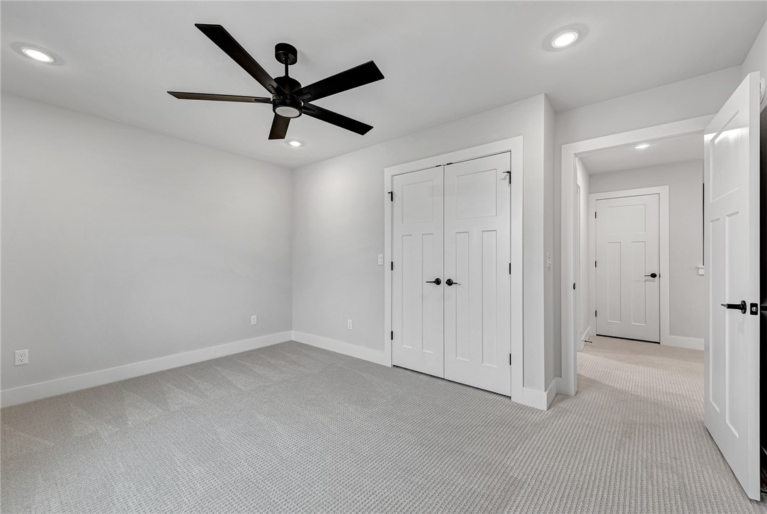 Paradise Park - Residential Lease