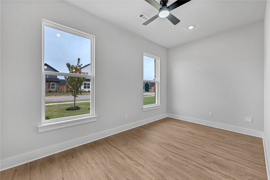 Paradise Park - Residential Lease