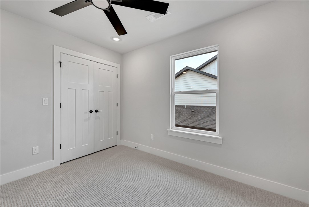 Paradise Park - Residential Lease