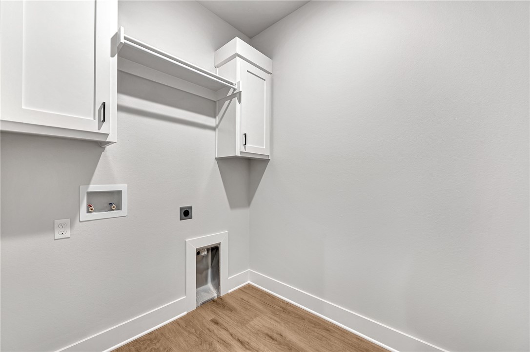 Paradise Park - Residential Lease