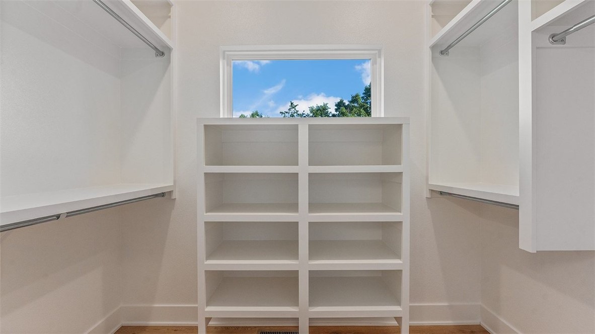Montgomery Sub Bvv - Residential