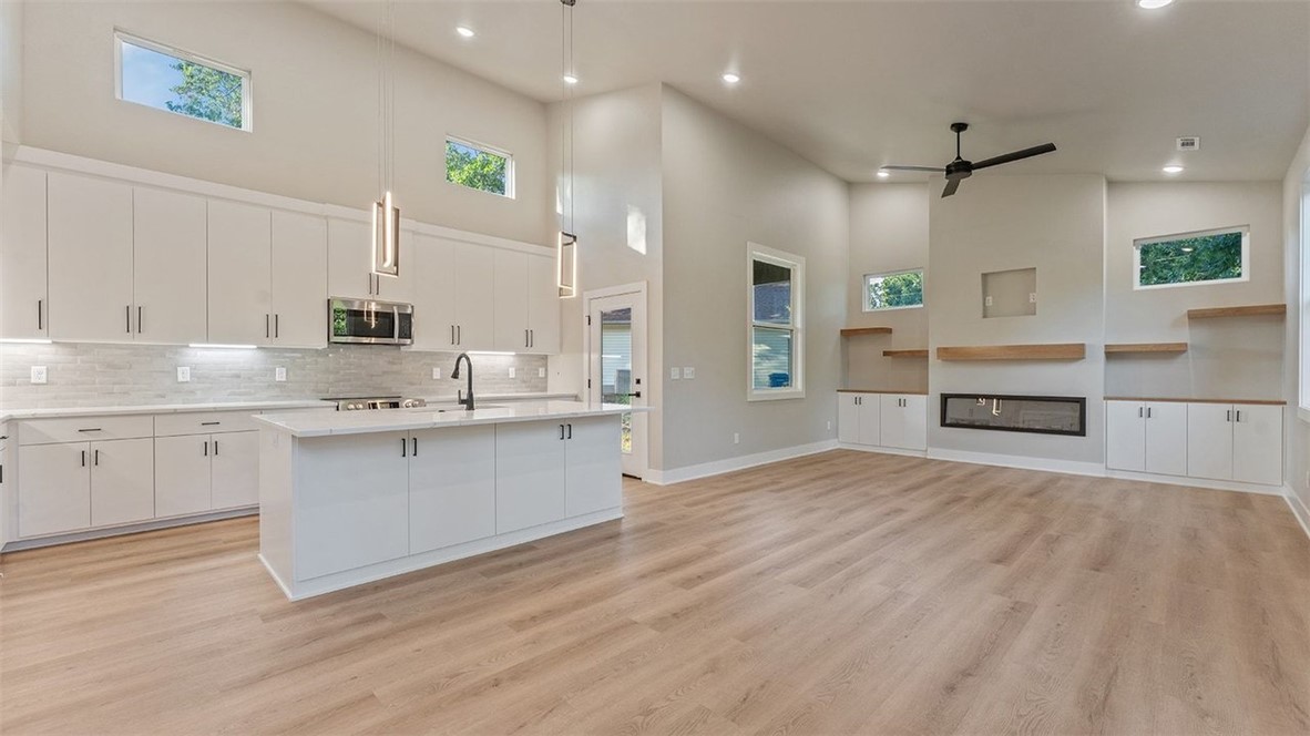 Montgomery Sub Bvv - Residential