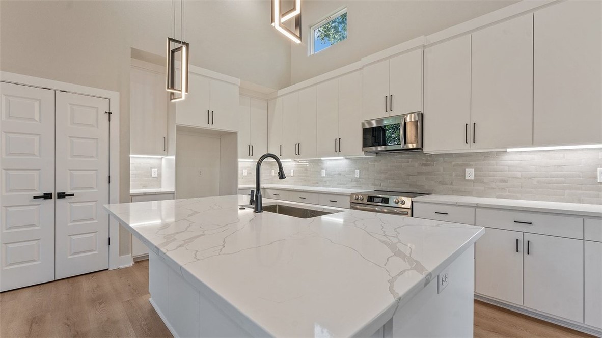 Montgomery Sub Bvv - Residential