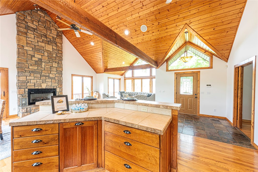 Blue Spgs Village - Residential