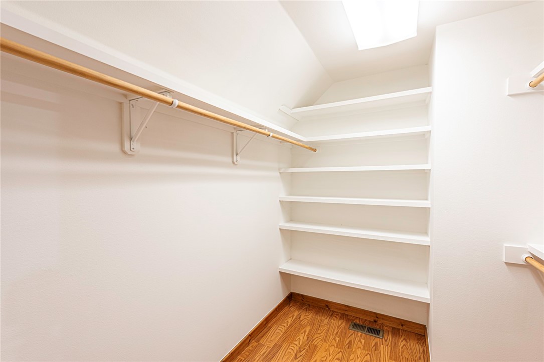 Blue Spgs Village - Residential