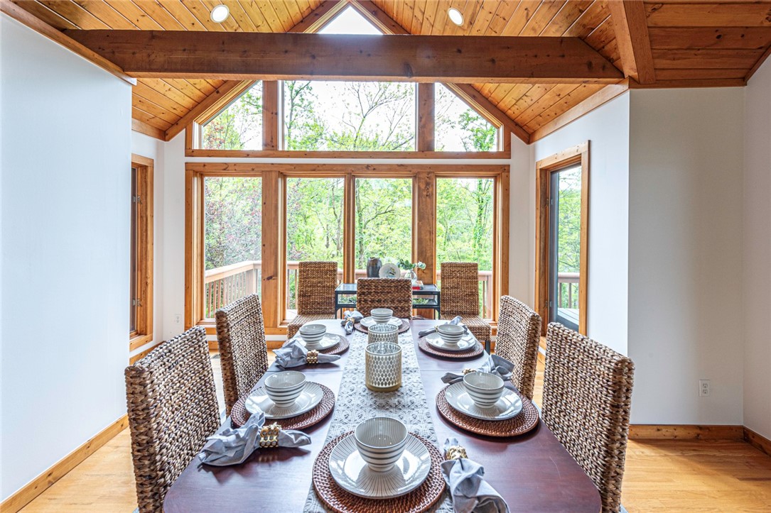 Blue Spgs Village - Residential