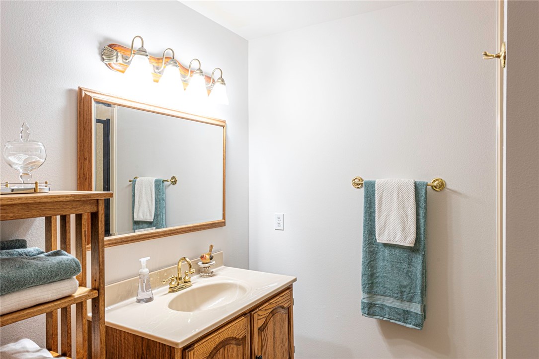 Blue Spgs Village - Residential