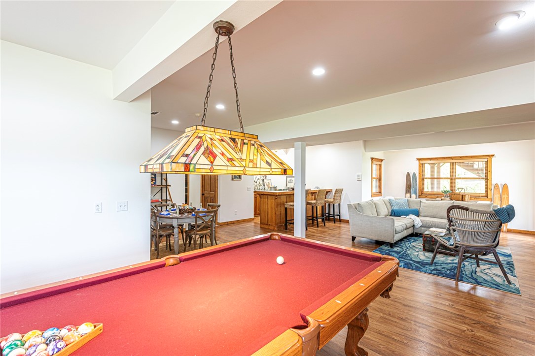 Blue Spgs Village - Residential