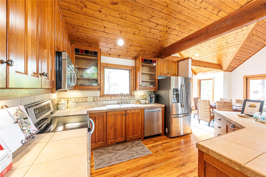 Blue Spgs Village - Residential