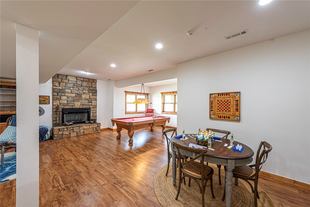 Blue Spgs Village - Residential