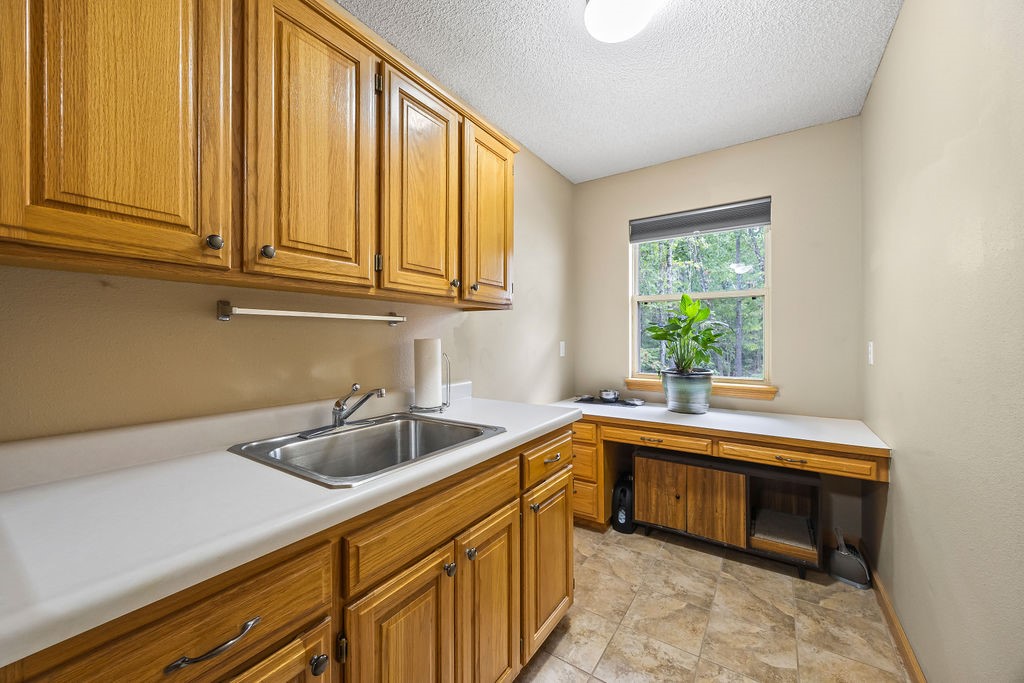 Essex Sub Bvv - Residential