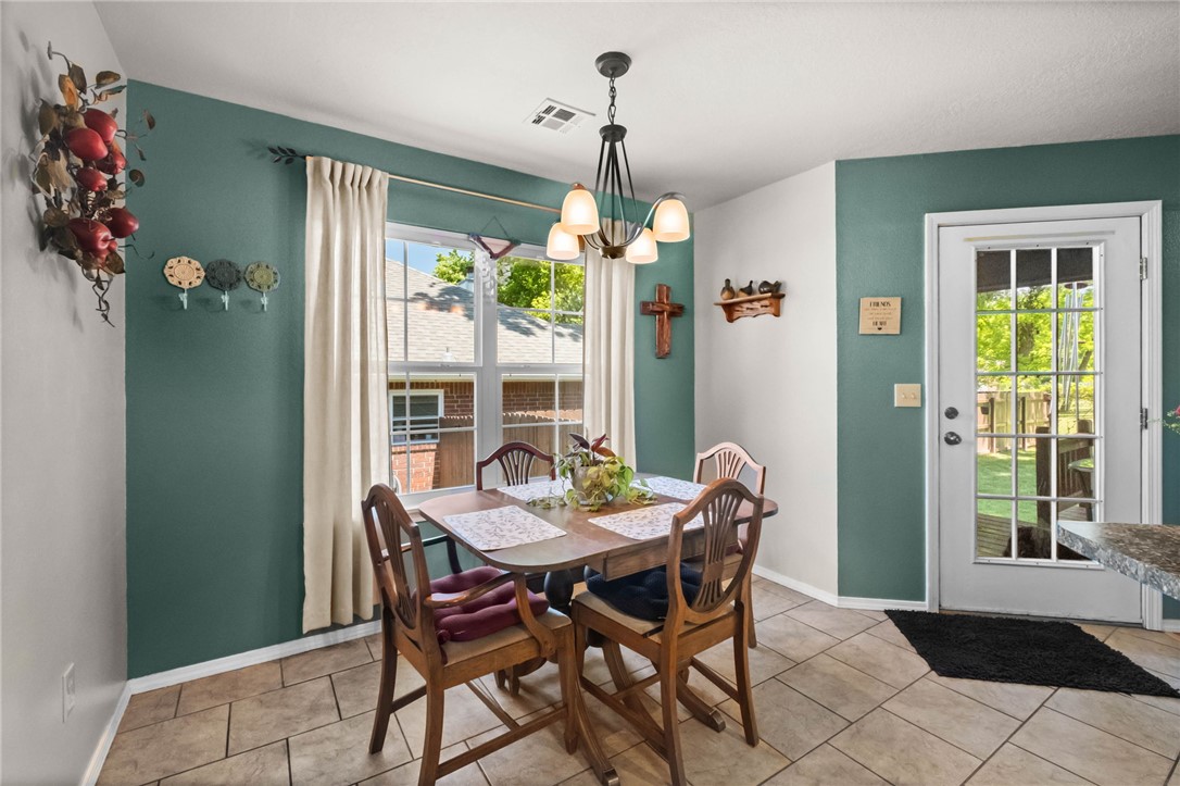 Willows Add Siloam Spgs - Residential