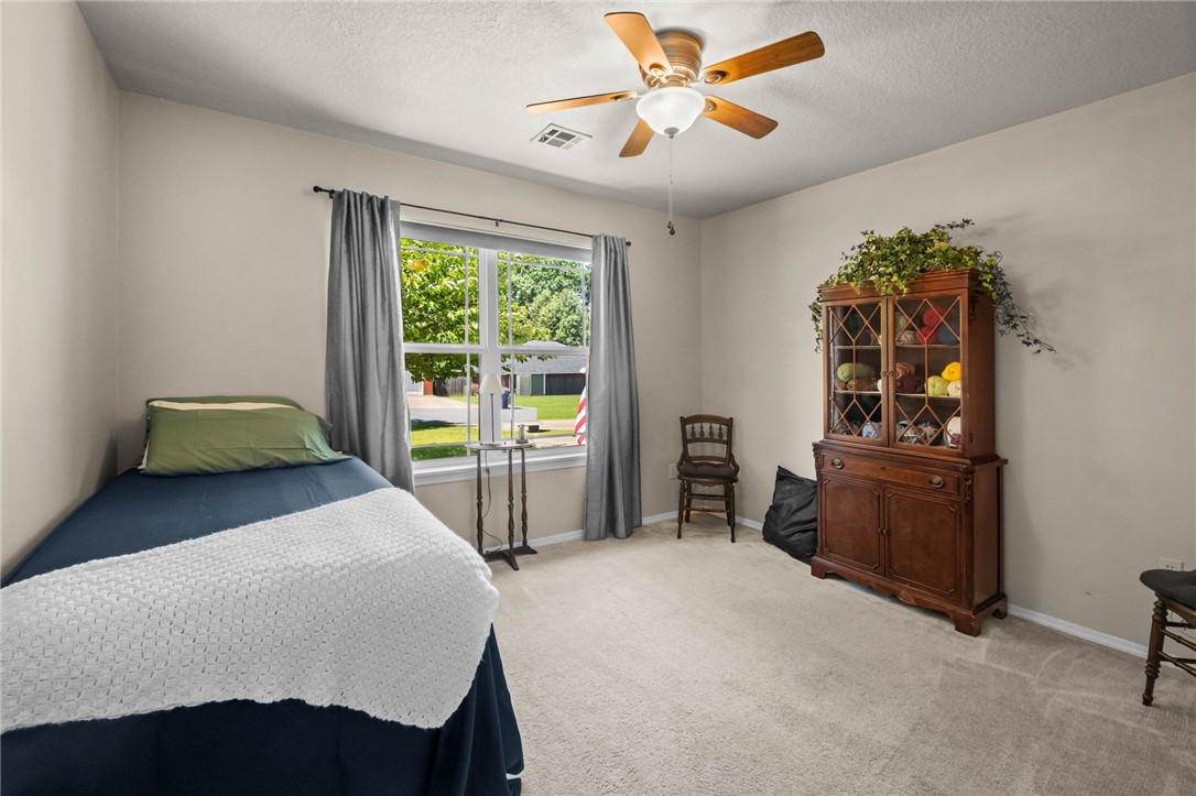 Willows Add Siloam Spgs - Residential
