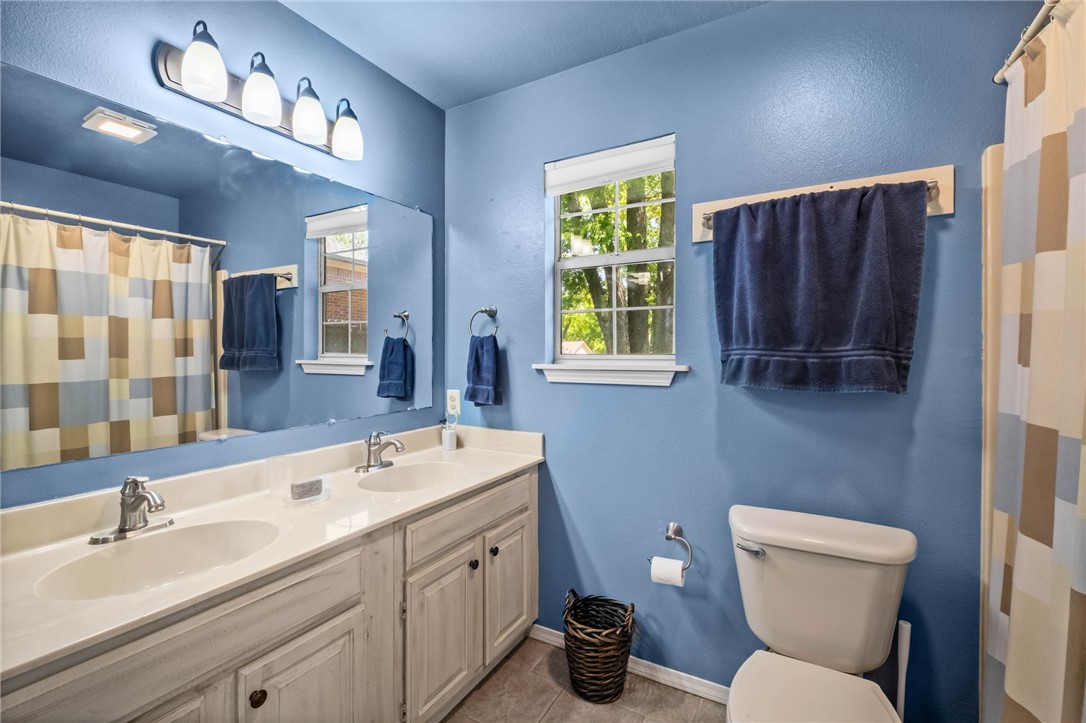 Willows Add Siloam Spgs - Residential