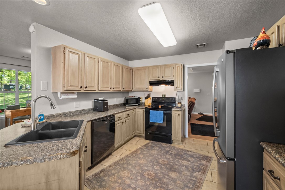 Willows Add Siloam Spgs - Residential