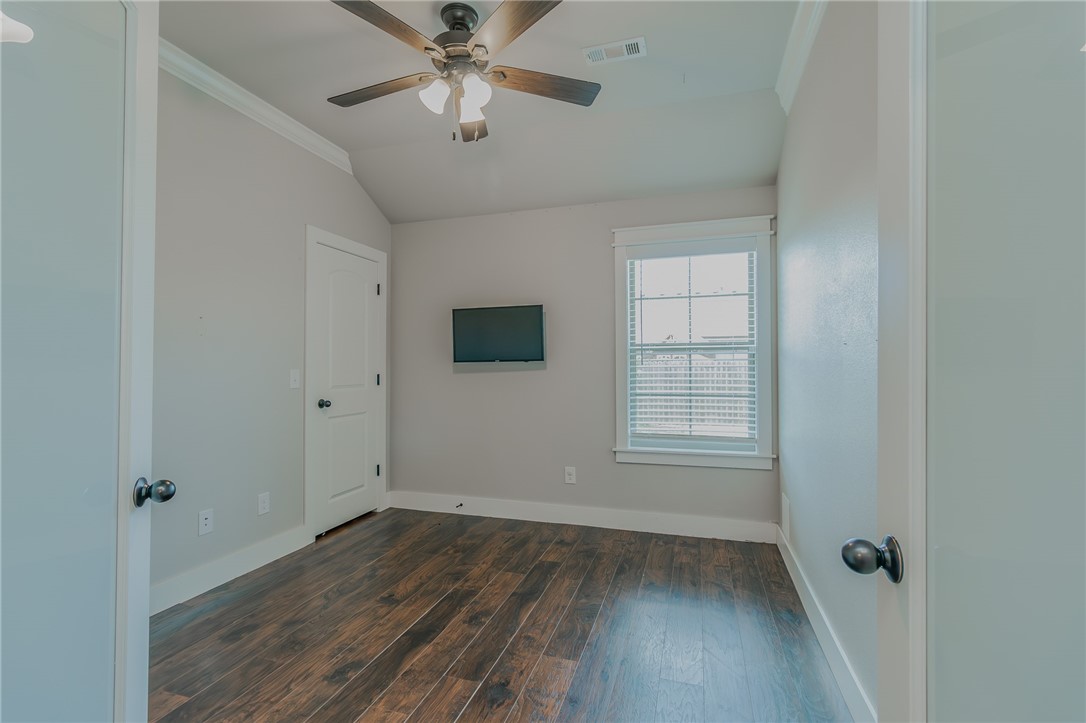 Hickory Meadows Sub Ph 1 - Residential