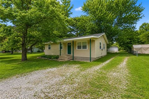 Photo of 362 S Napier Avenue, Fayetteville, AR 72701 (MLS # 1352469)