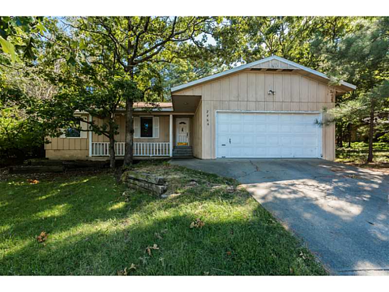 Cute 3 bedroom, 2 bath house with a 2 car garage. All appliances included. New paint and just minutes from the U of A. Taking applications now.