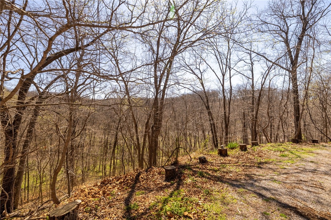 Hampton Sub Bvv - Land