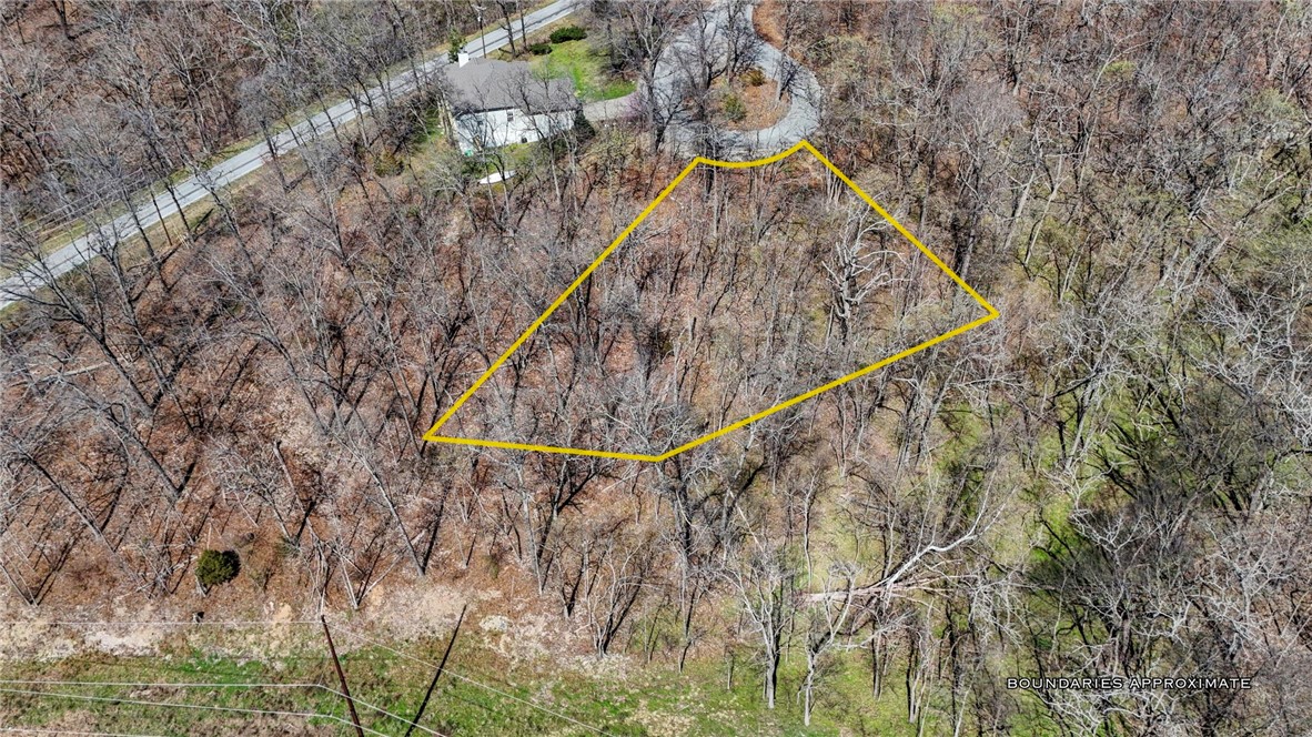 Hampton Sub Bvv - Land