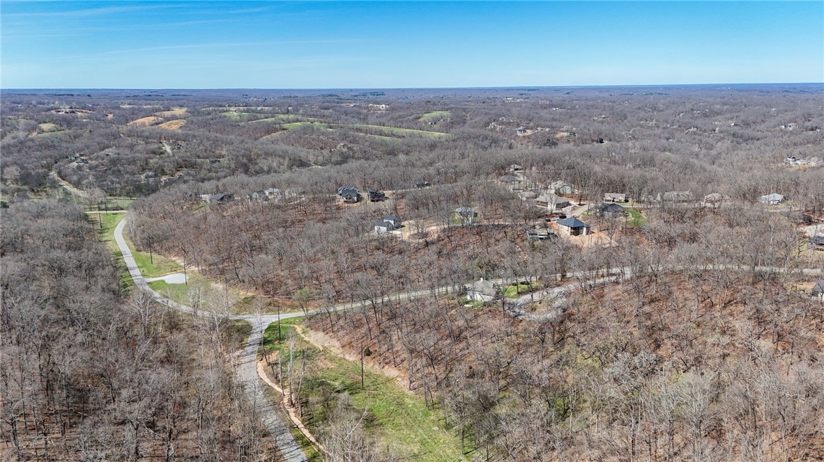 Hampton Sub Bvv - Land